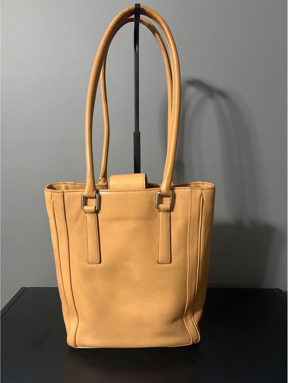Vintage Coach Bonnie Legacy Slim Tote Tan Leather Handbag 9422 - Picture 3 of 10